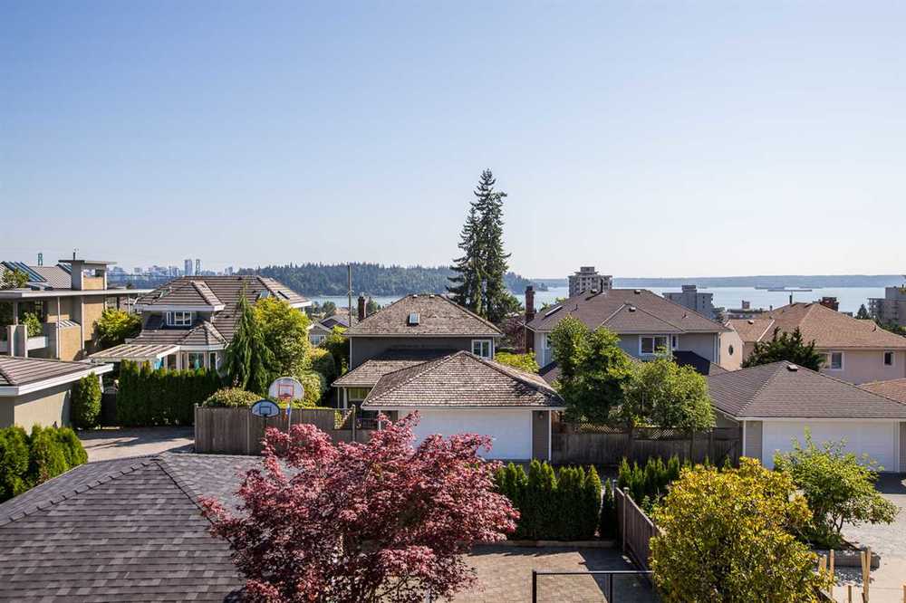 1274 Gordon Avenue, West Vancouver