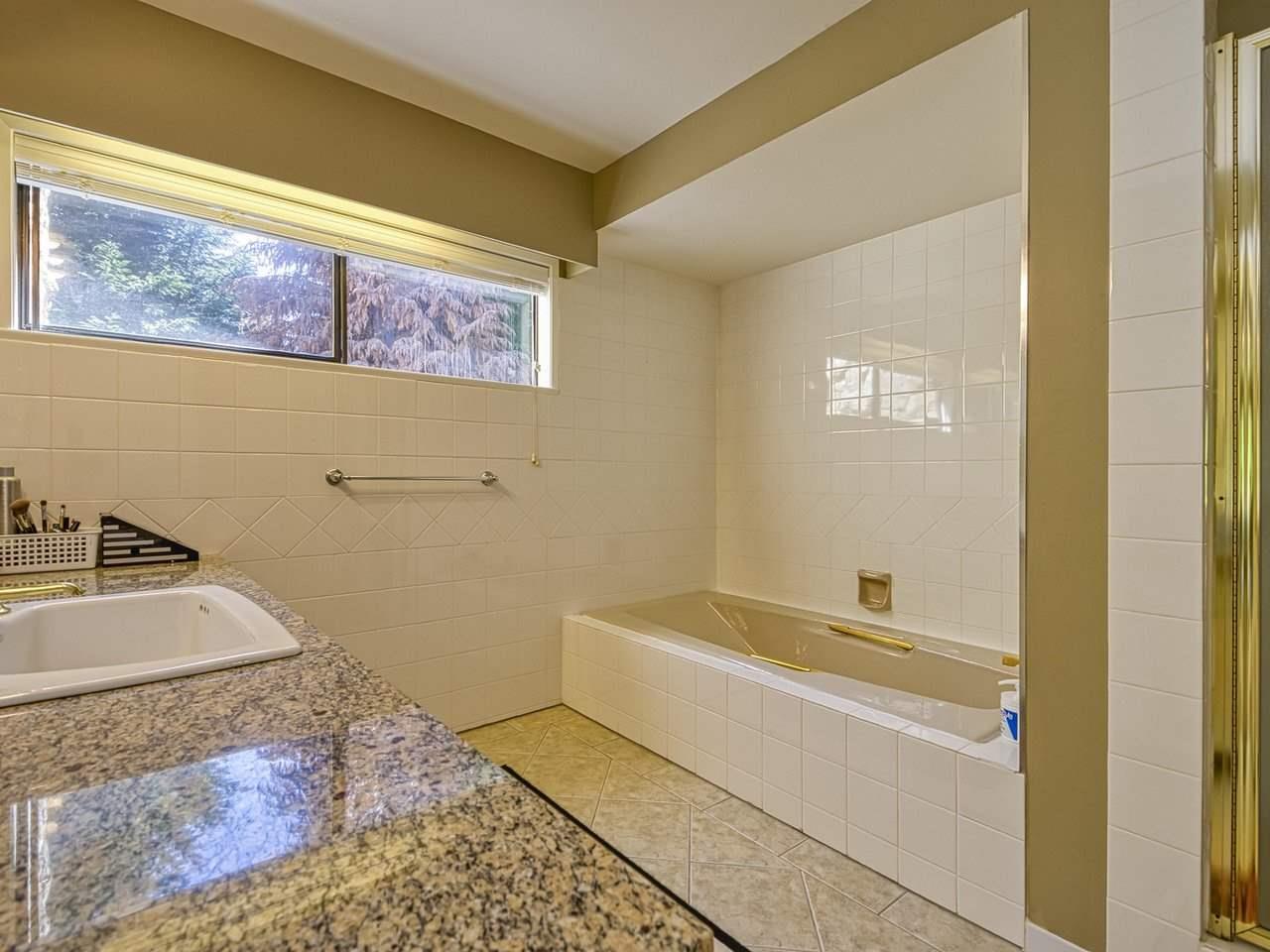 3688 Hudson St, Vancouver 24