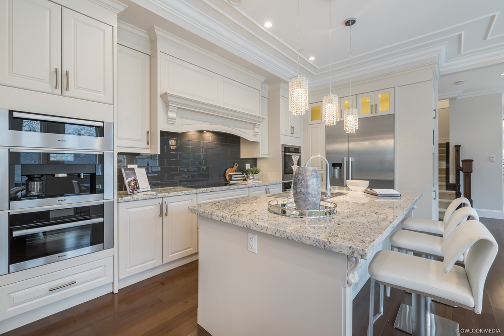 3885 W Broadway, Vancouver West 20