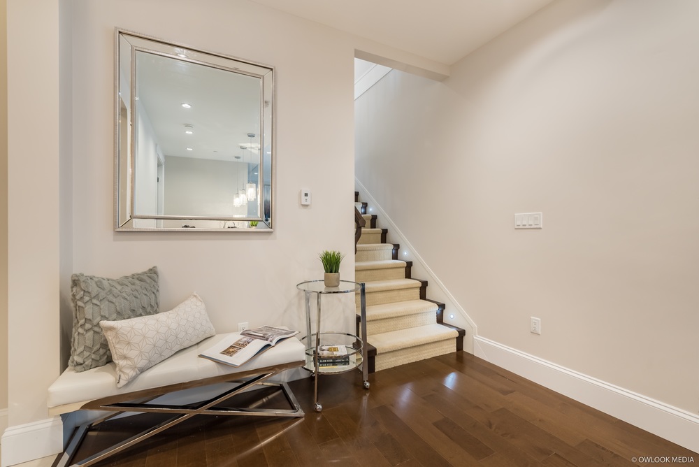 3885 W Broadway, Vancouver West 31