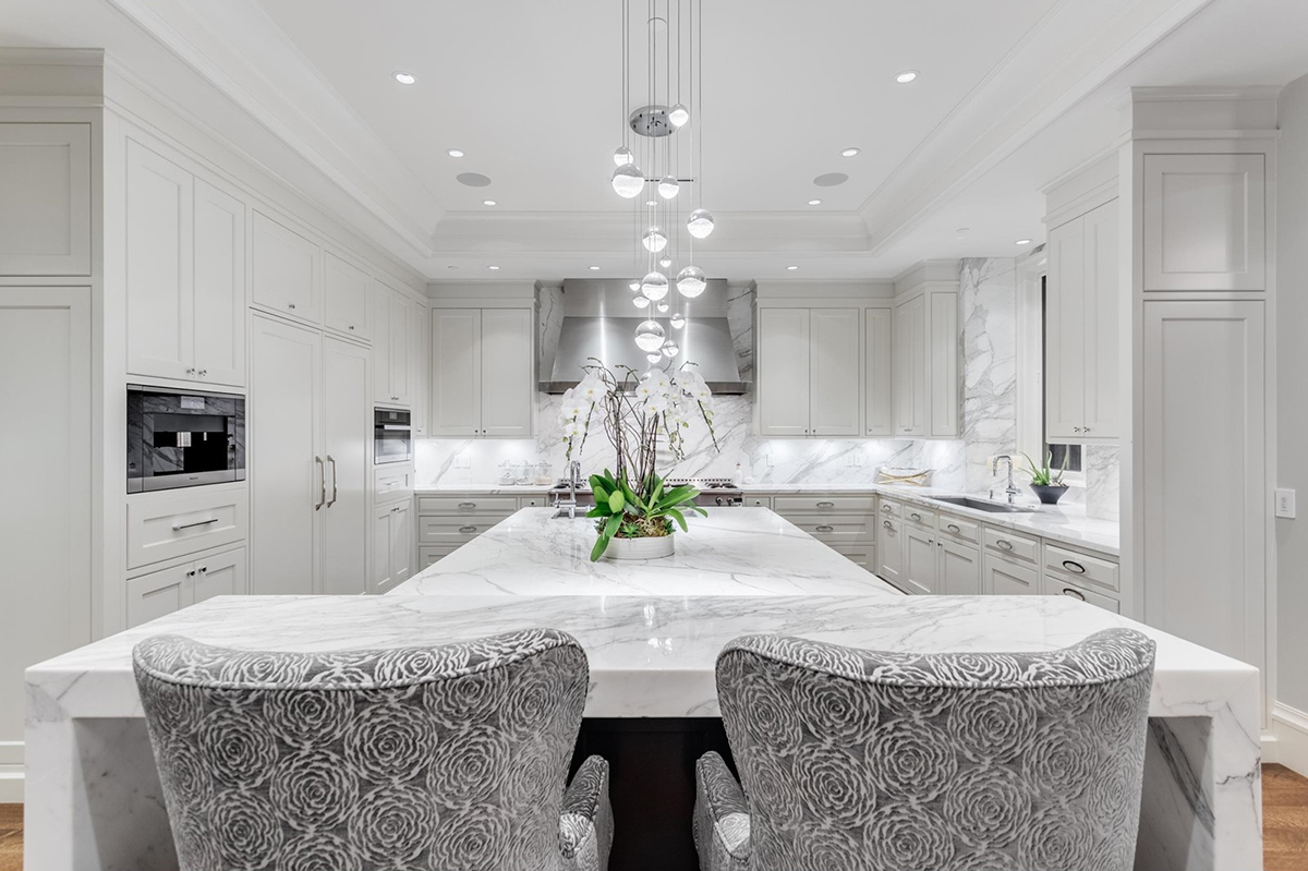 1126 Wolfe Avenue, Vancouver 20