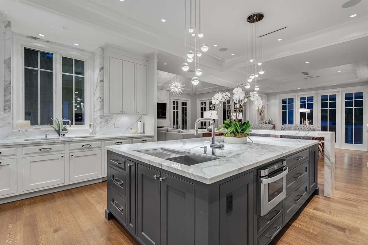 1126 Wolfe Avenue, Vancouver 6