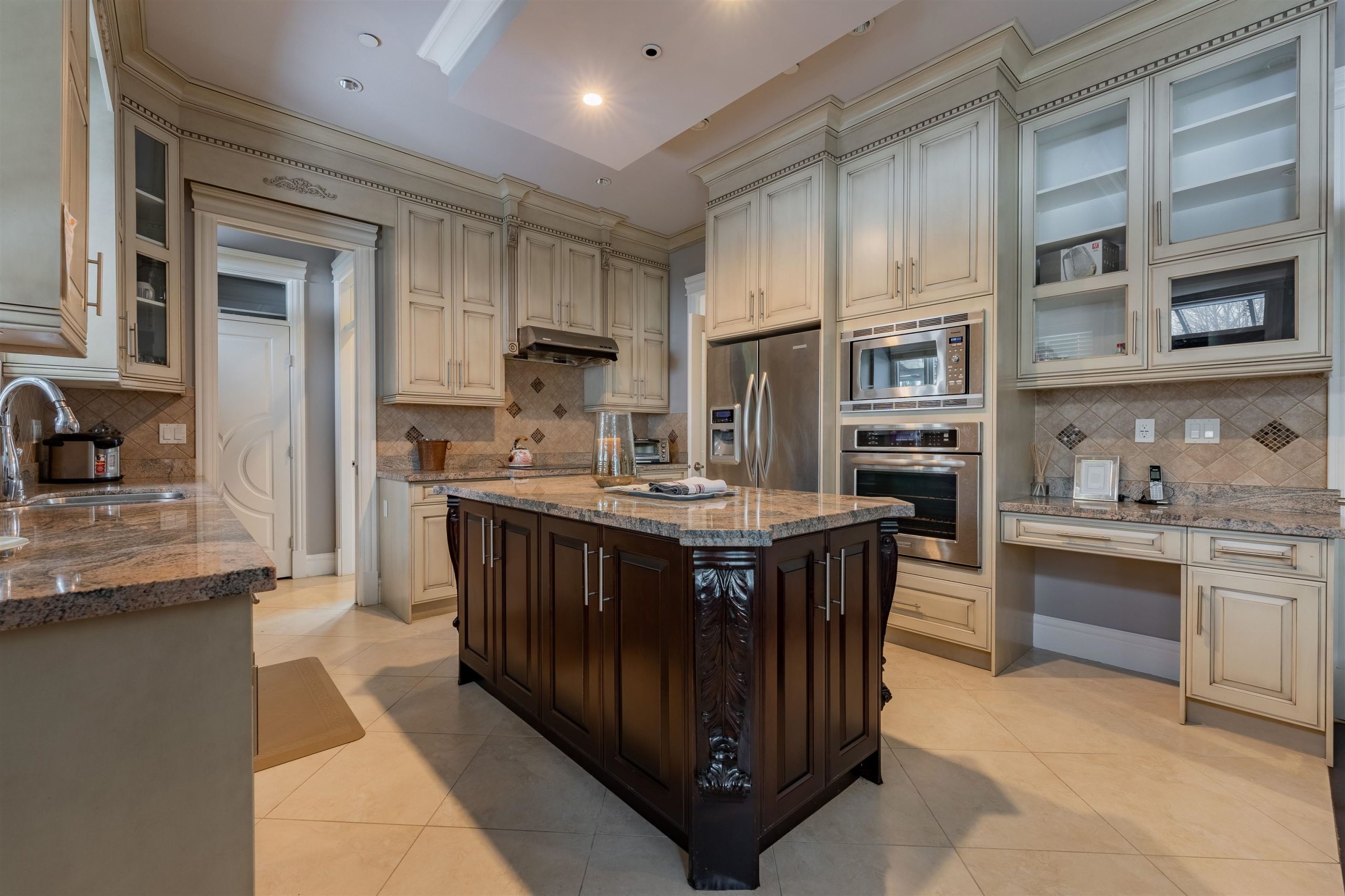 6258 VINE STREET, VANCOUVER 17