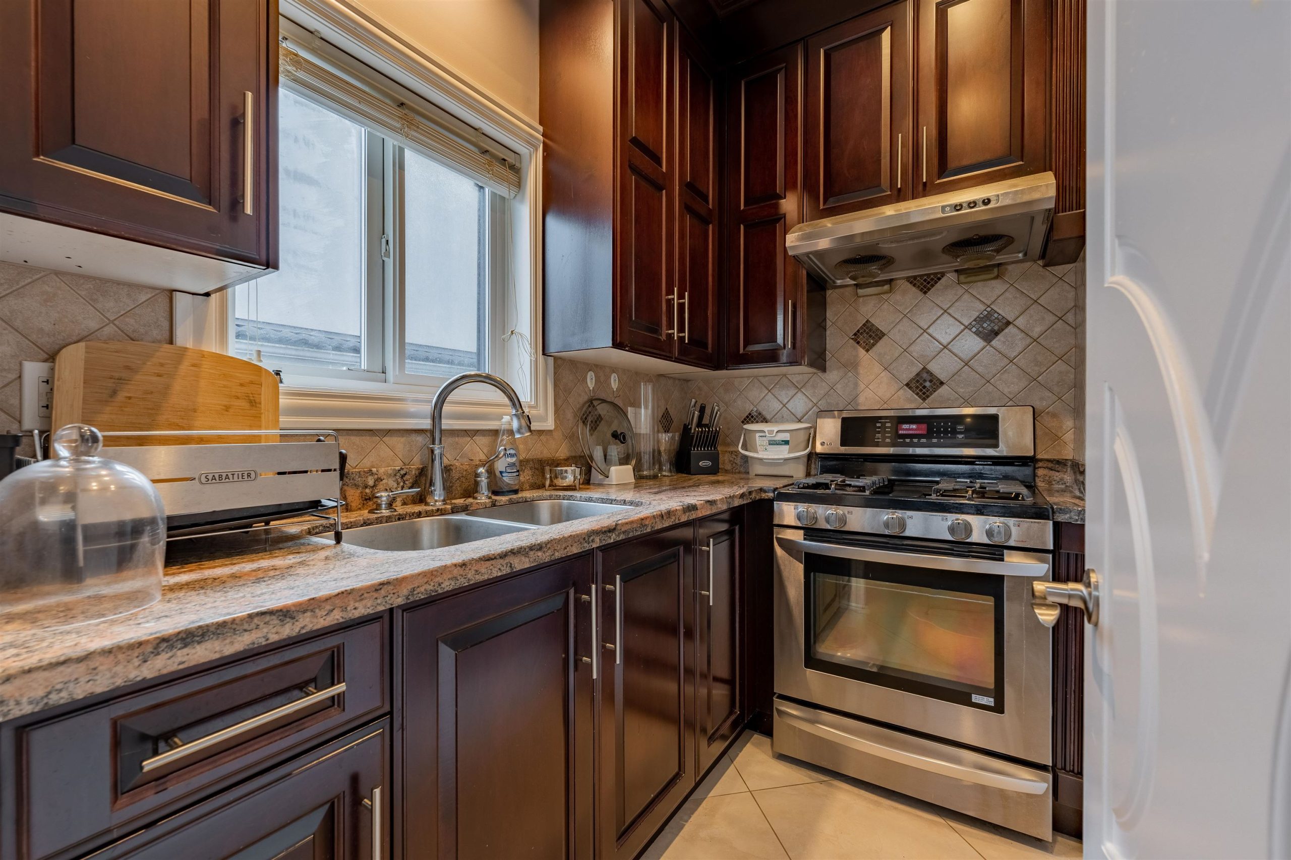 6258 VINE STREET, VANCOUVER 18