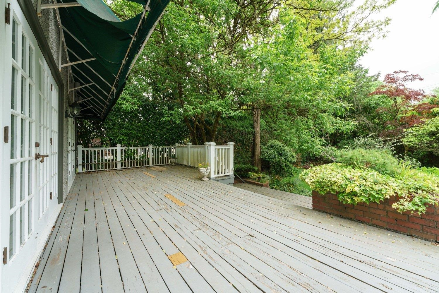 1676 W 28TH AVENUE, VANCOUVER 32