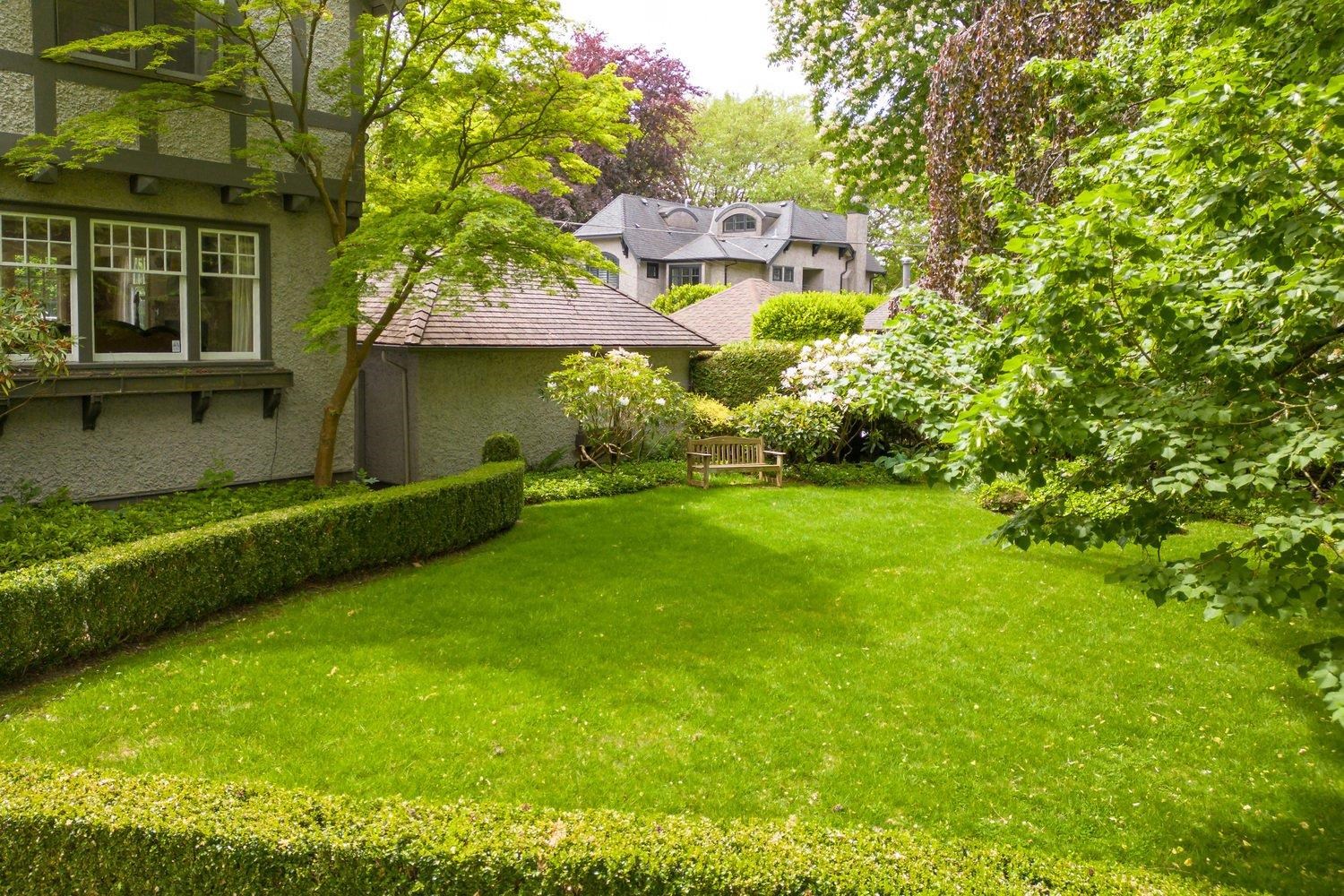 1676 W 28TH AVENUE, VANCOUVER 4