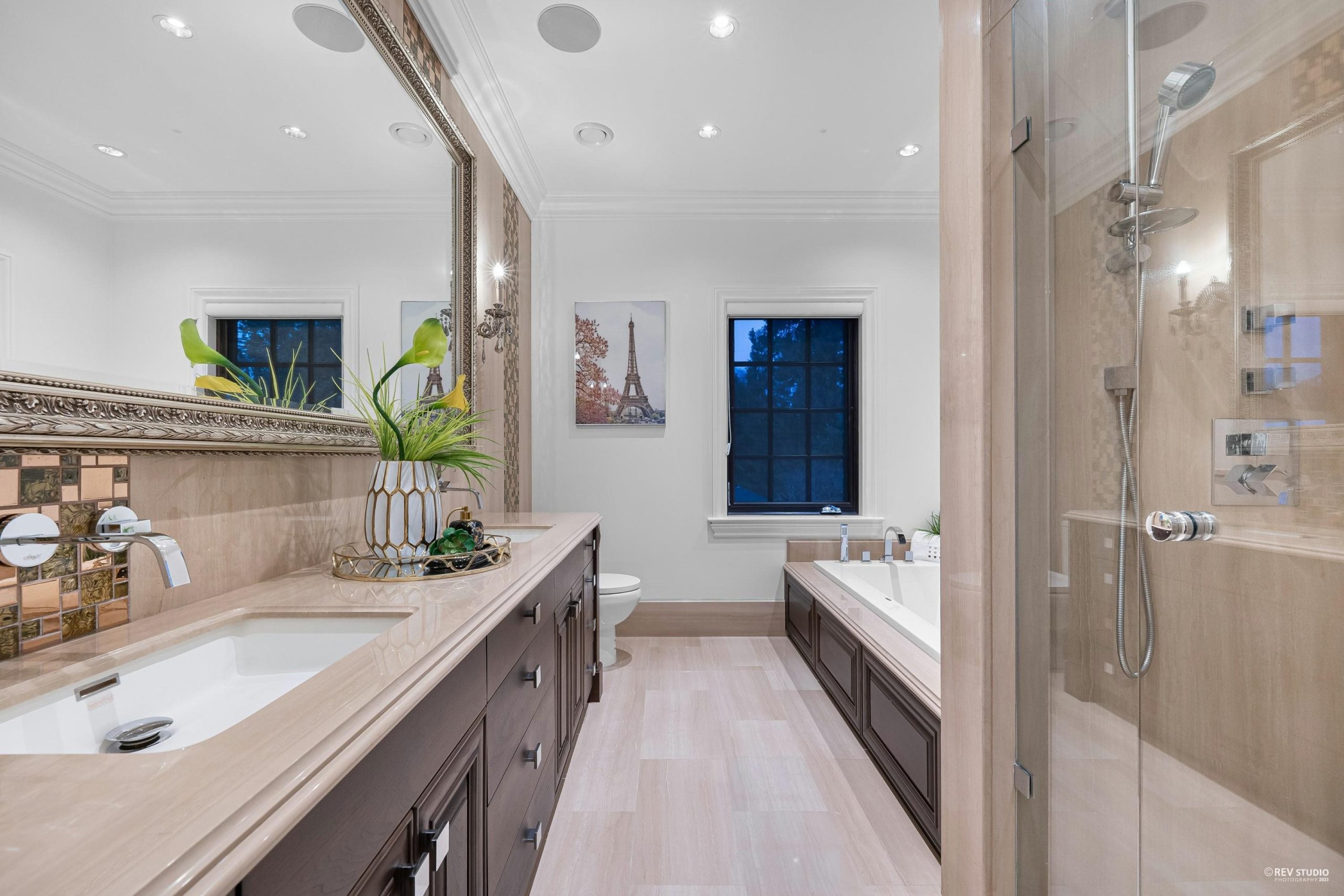 1626 AVONDALE AVENUE, VANCOUVER 24
