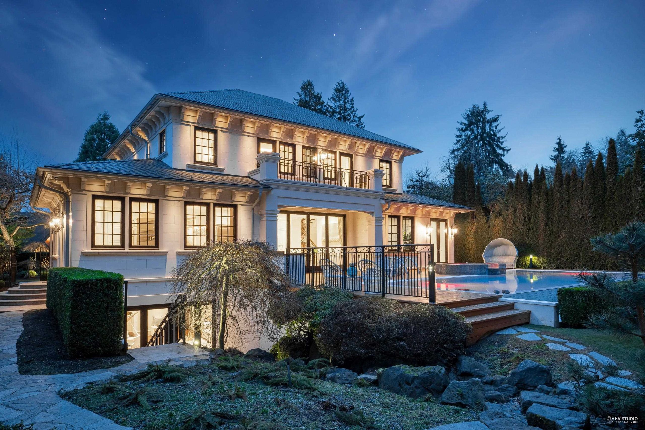 1626 AVONDALE AVENUE, VANCOUVER 3