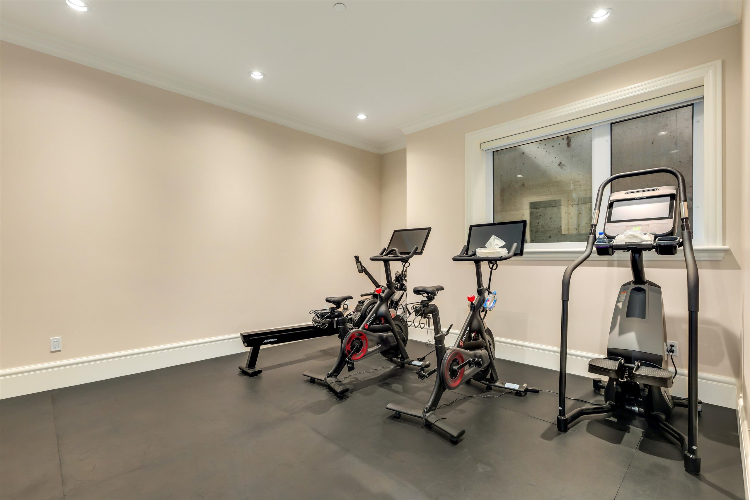 1335 W 26TH AVENUE, Vancouver 28