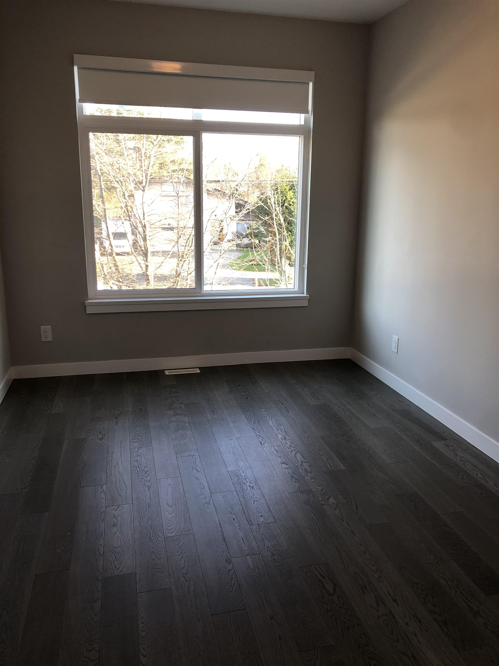 15 7180 LECHOW STREET, Richmond 8