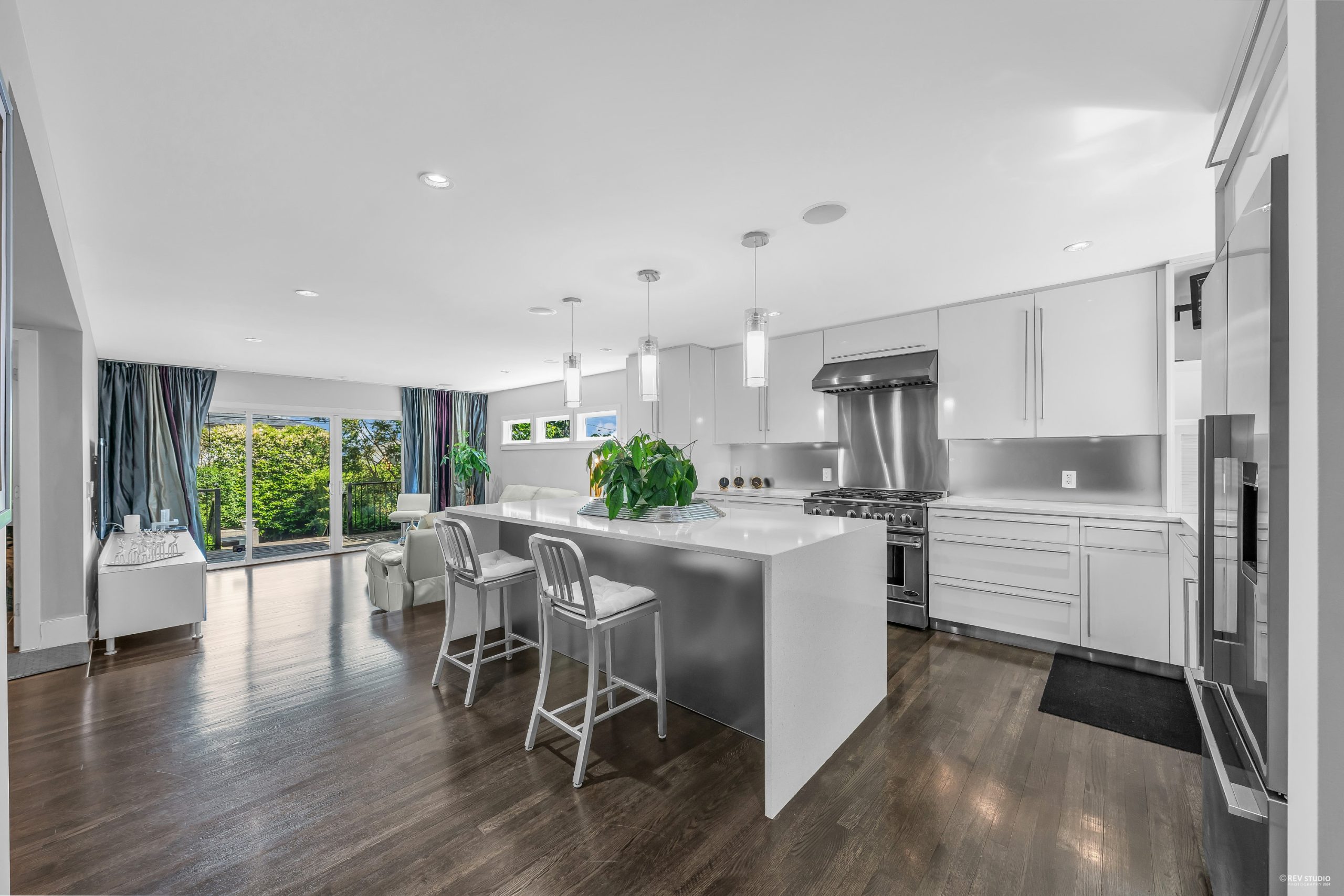 3488 Collingwood Street 9