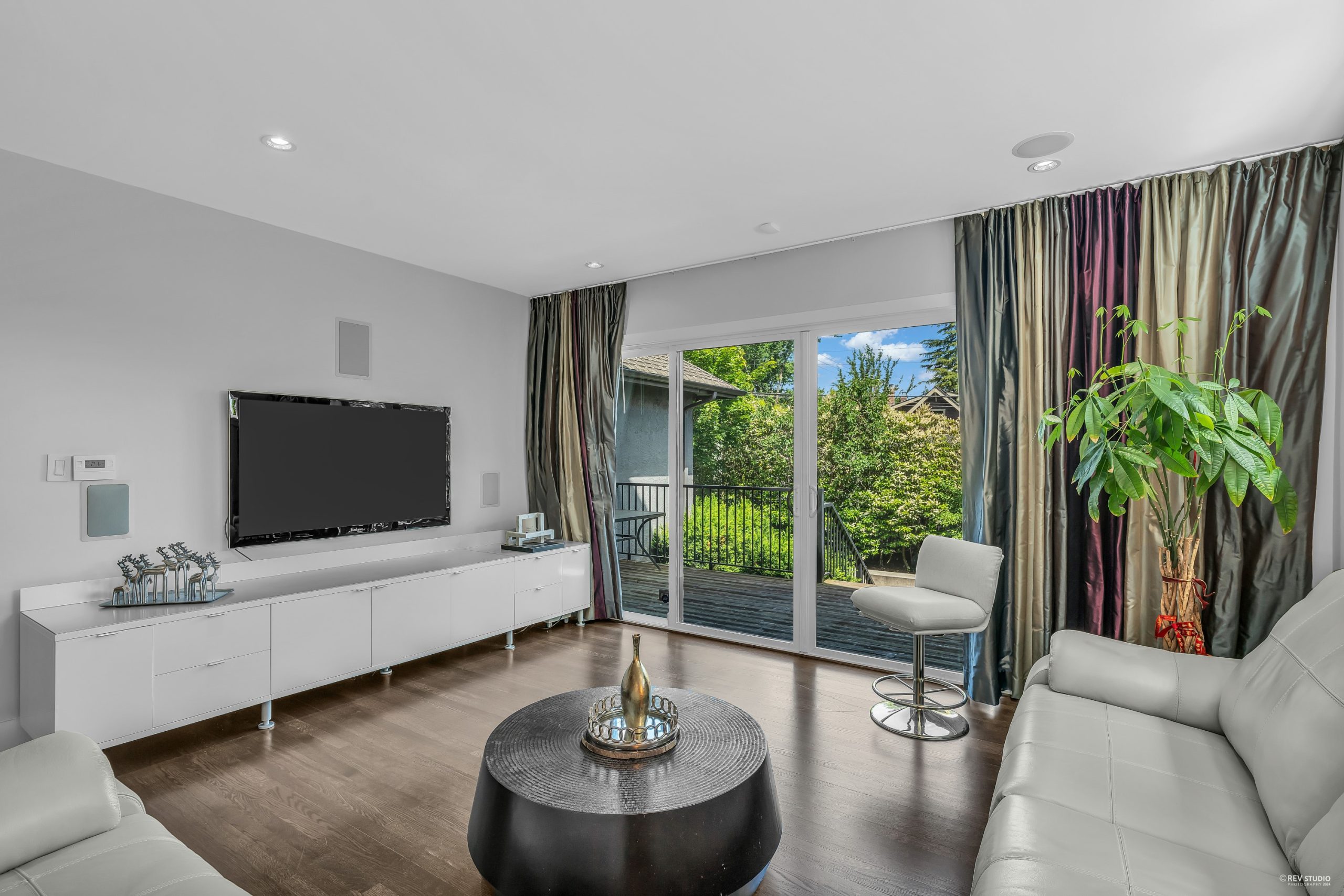 3488 Collingwood Street 6