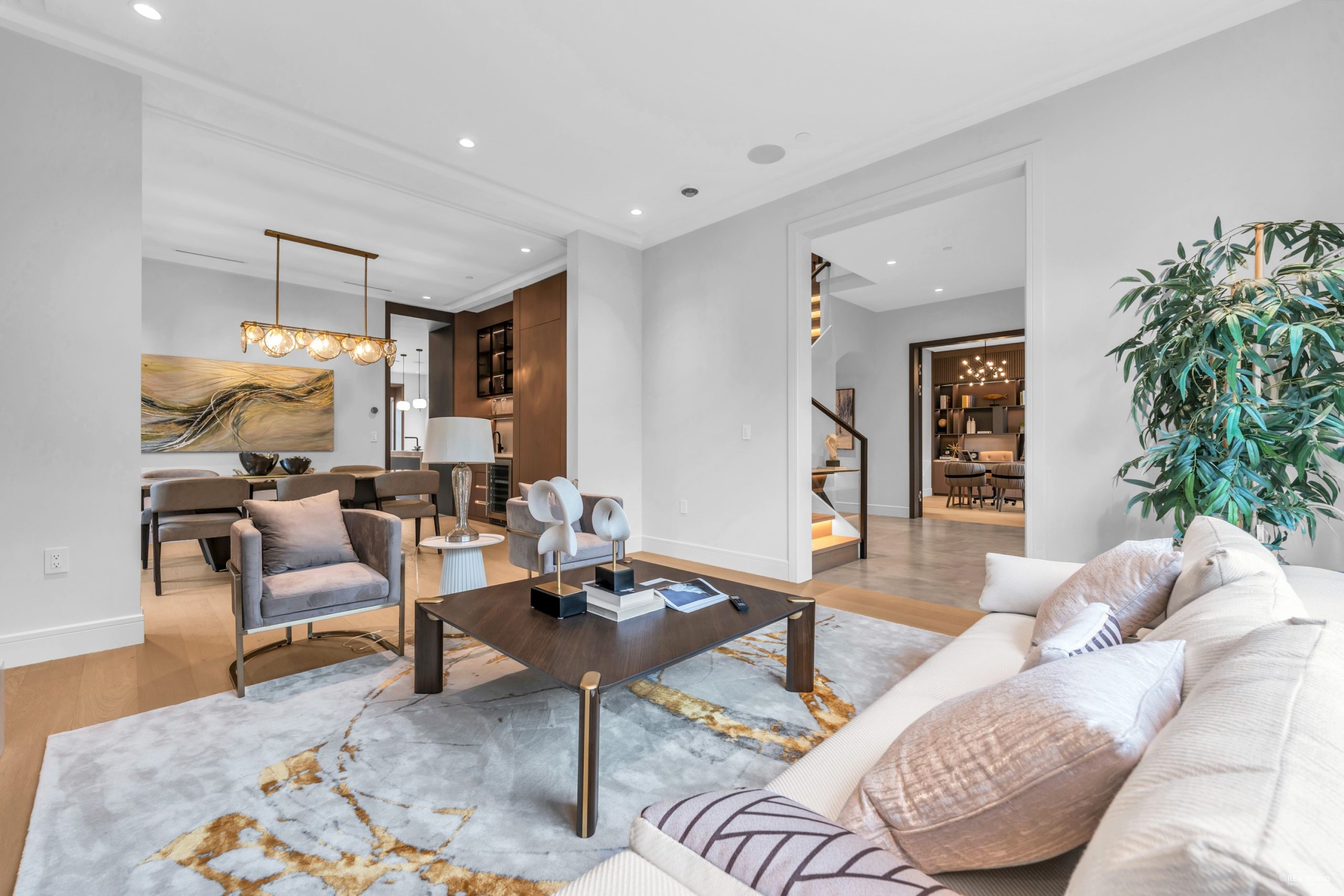 3852 W 50TH AVENUE, VANCOUVER 5