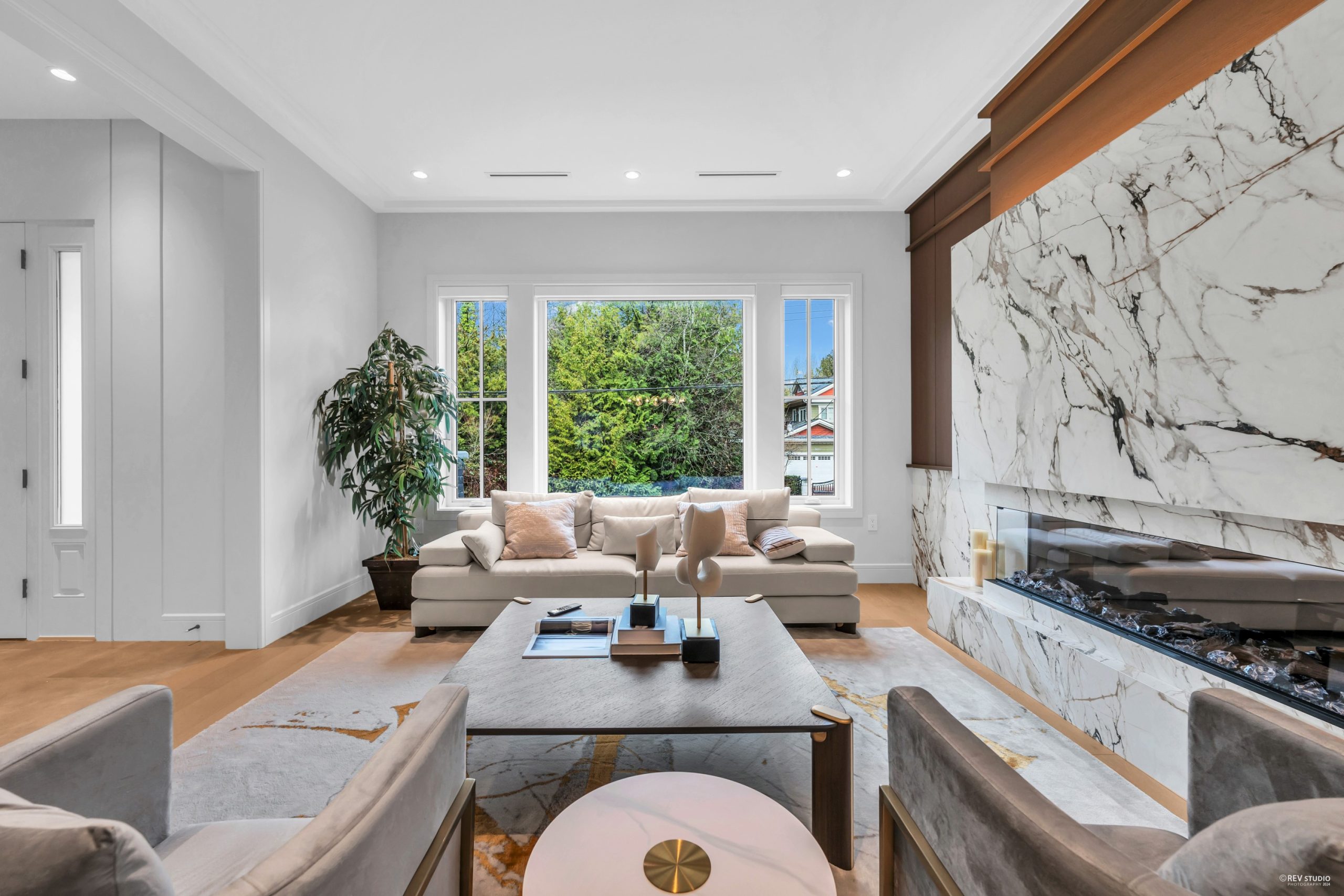 3852 W 50TH AVENUE, VANCOUVER 11
