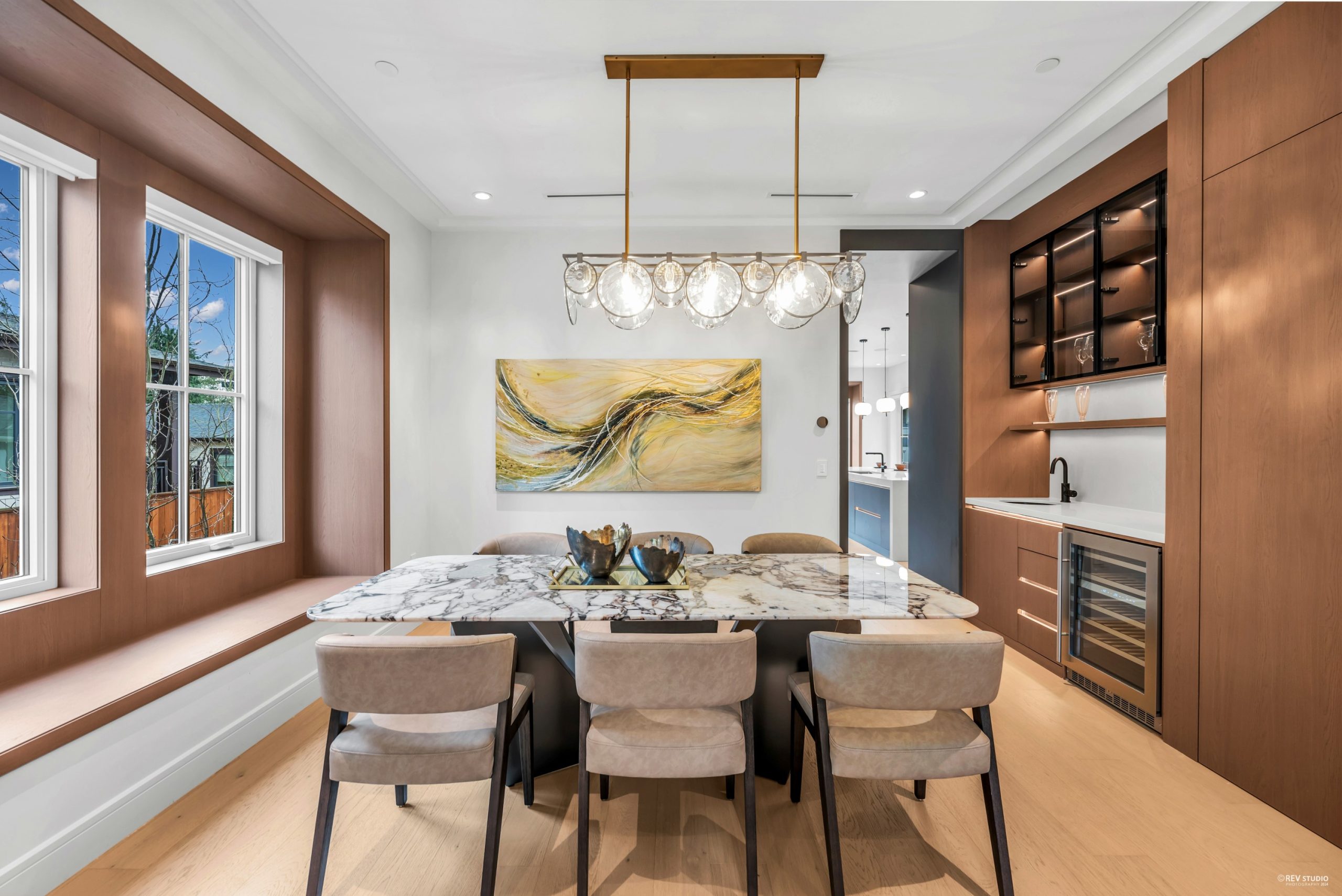 3852 W 50TH AVENUE, VANCOUVER 4