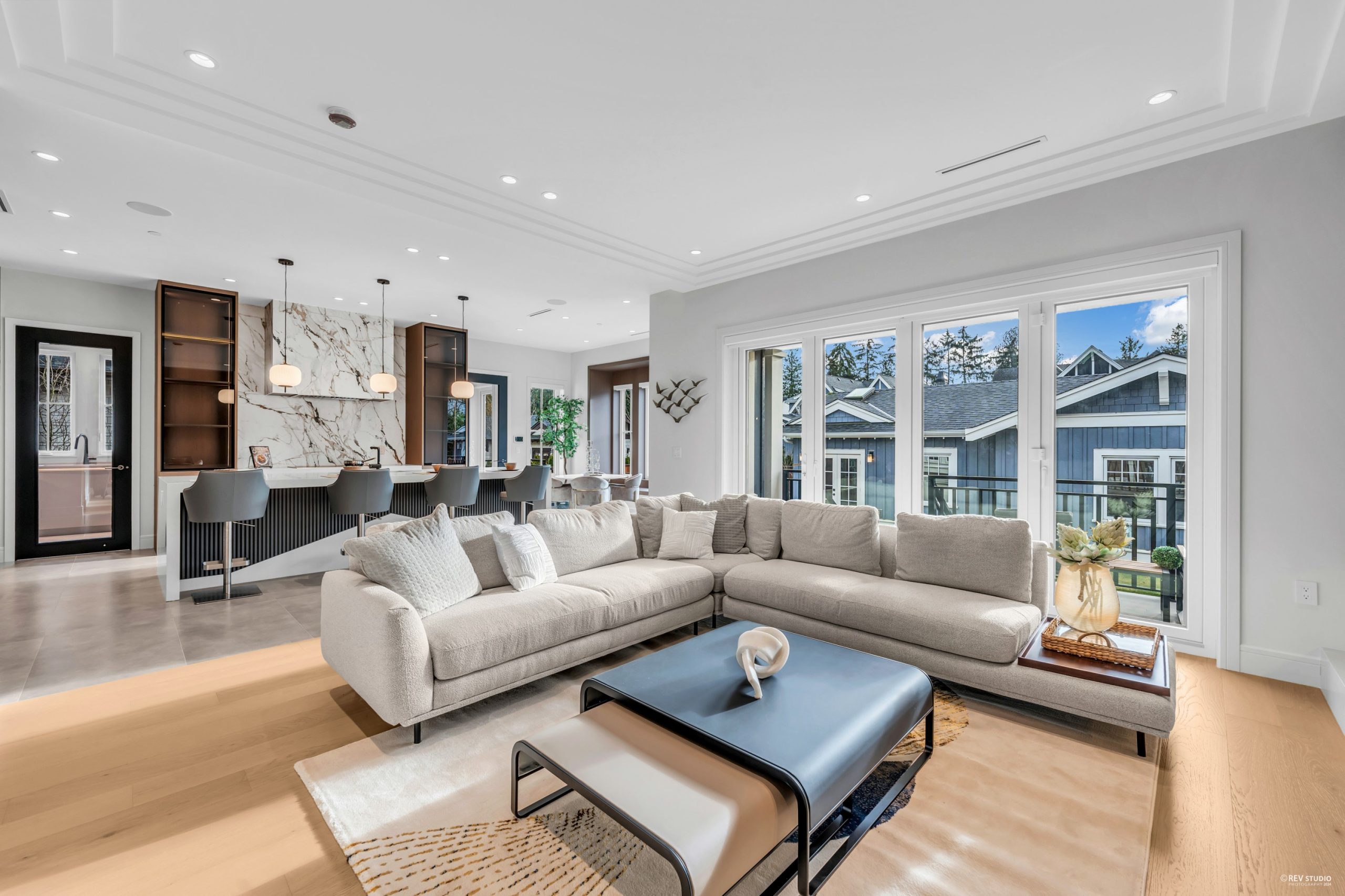 3852 W 50TH AVENUE, VANCOUVER 18