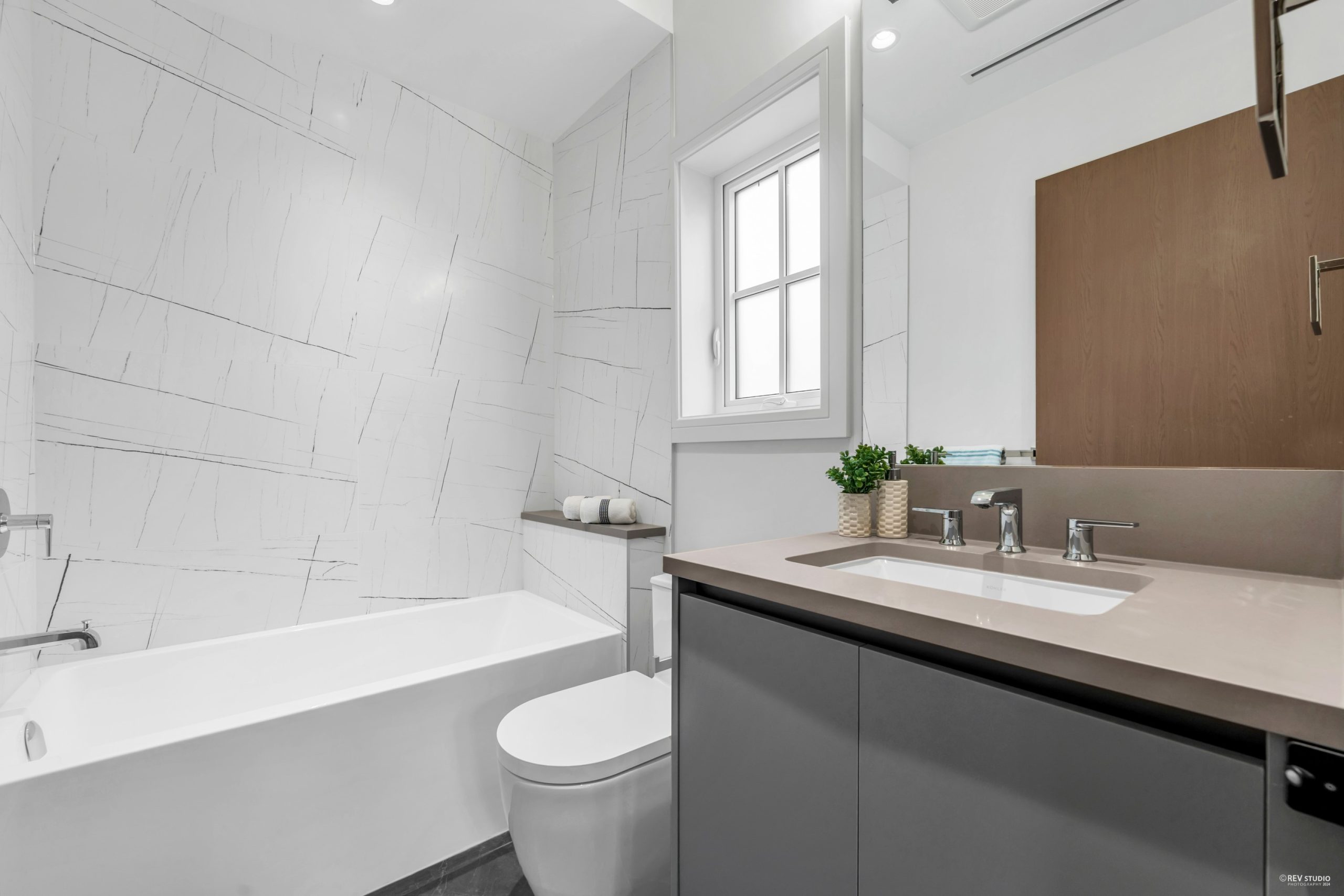 3852 W 50TH AVENUE, VANCOUVER 33