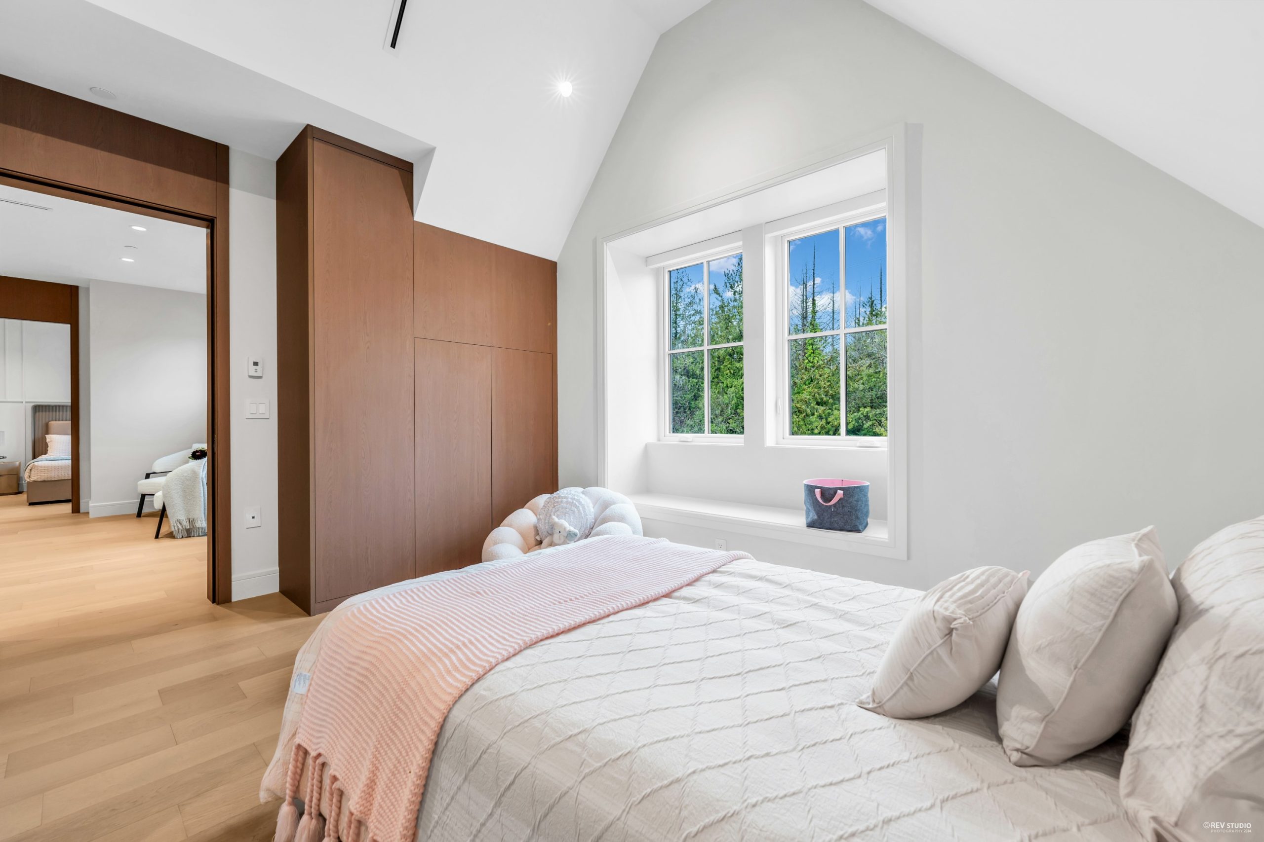 3852 W 50TH AVENUE, VANCOUVER 31