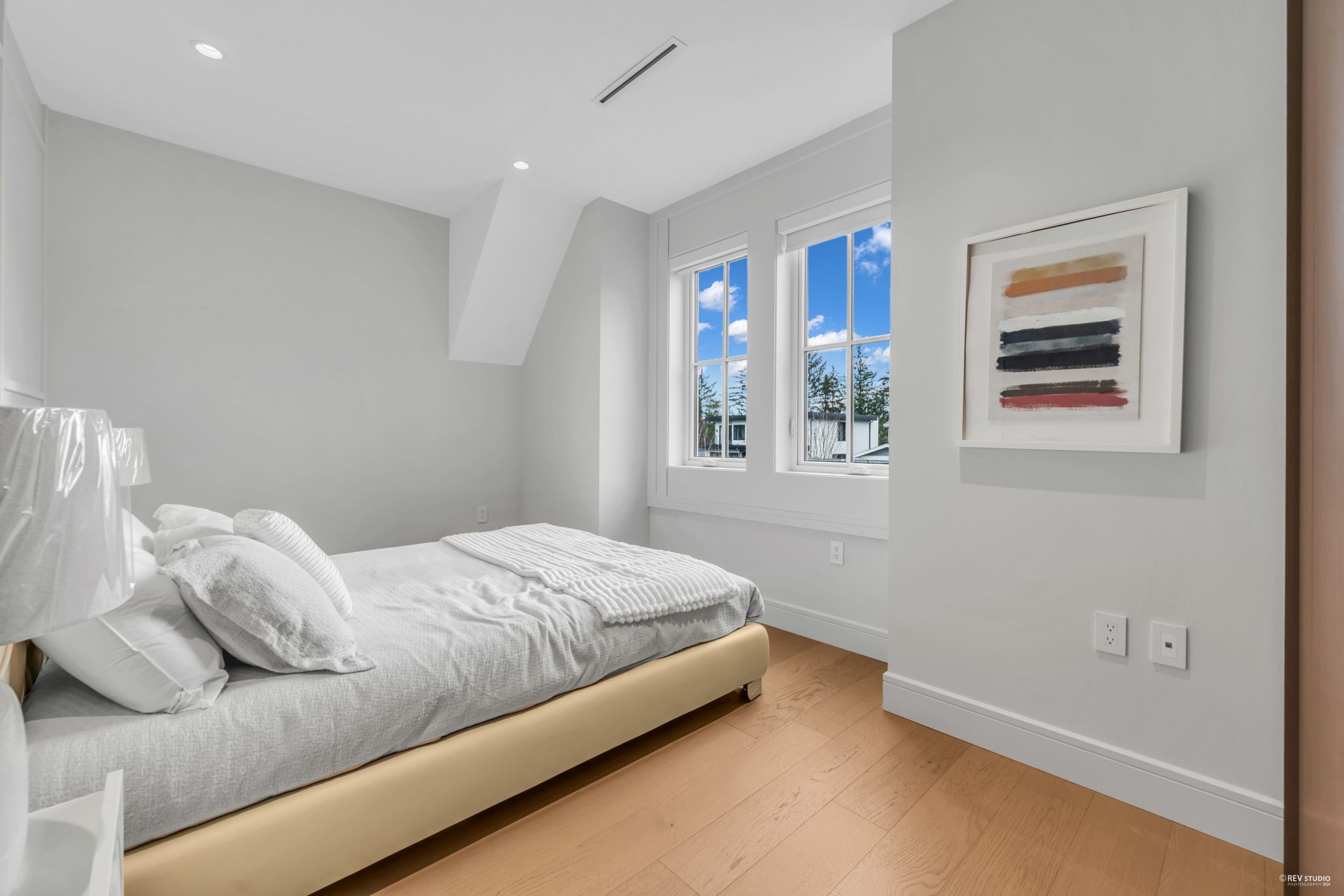 3852 W 50TH AVENUE, VANCOUVER 28