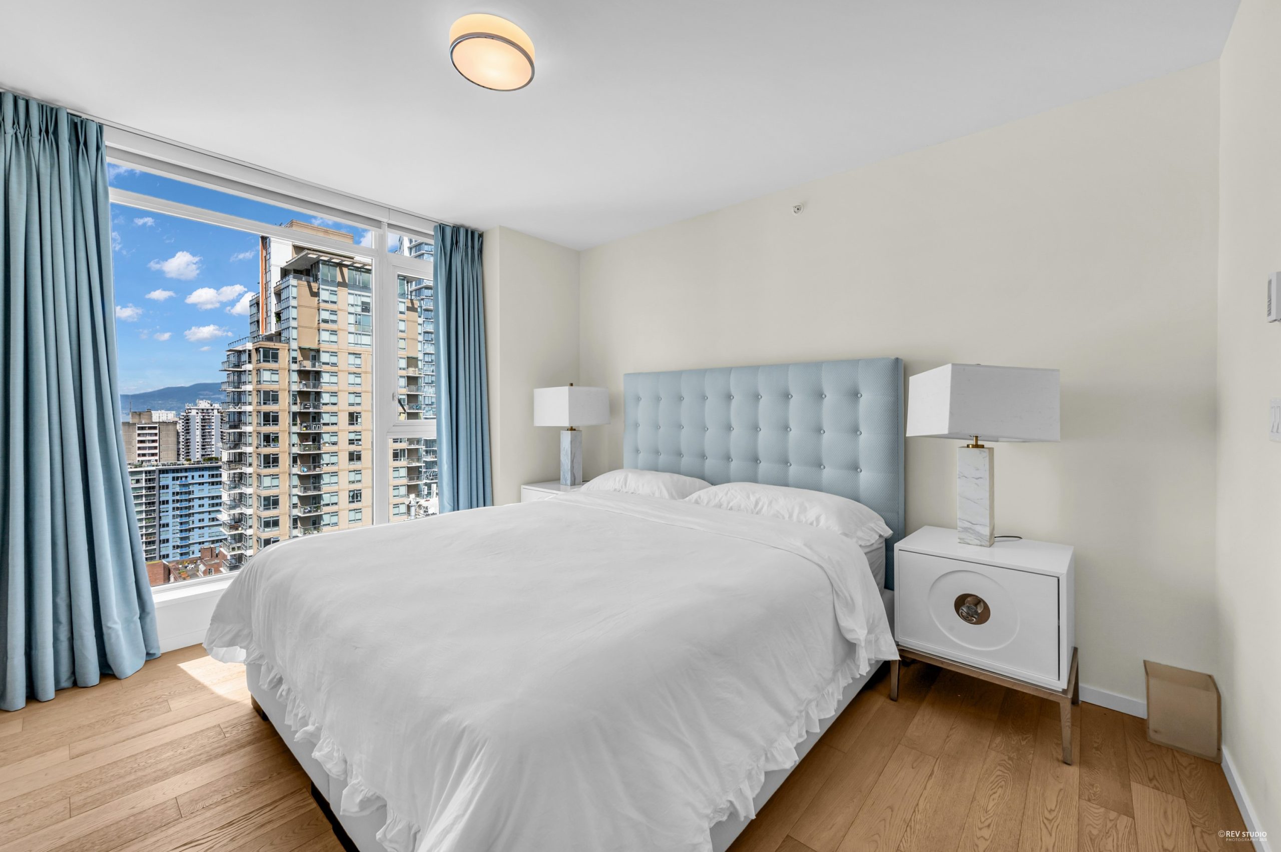 3005 1351 CONTINENTAL STREET 14