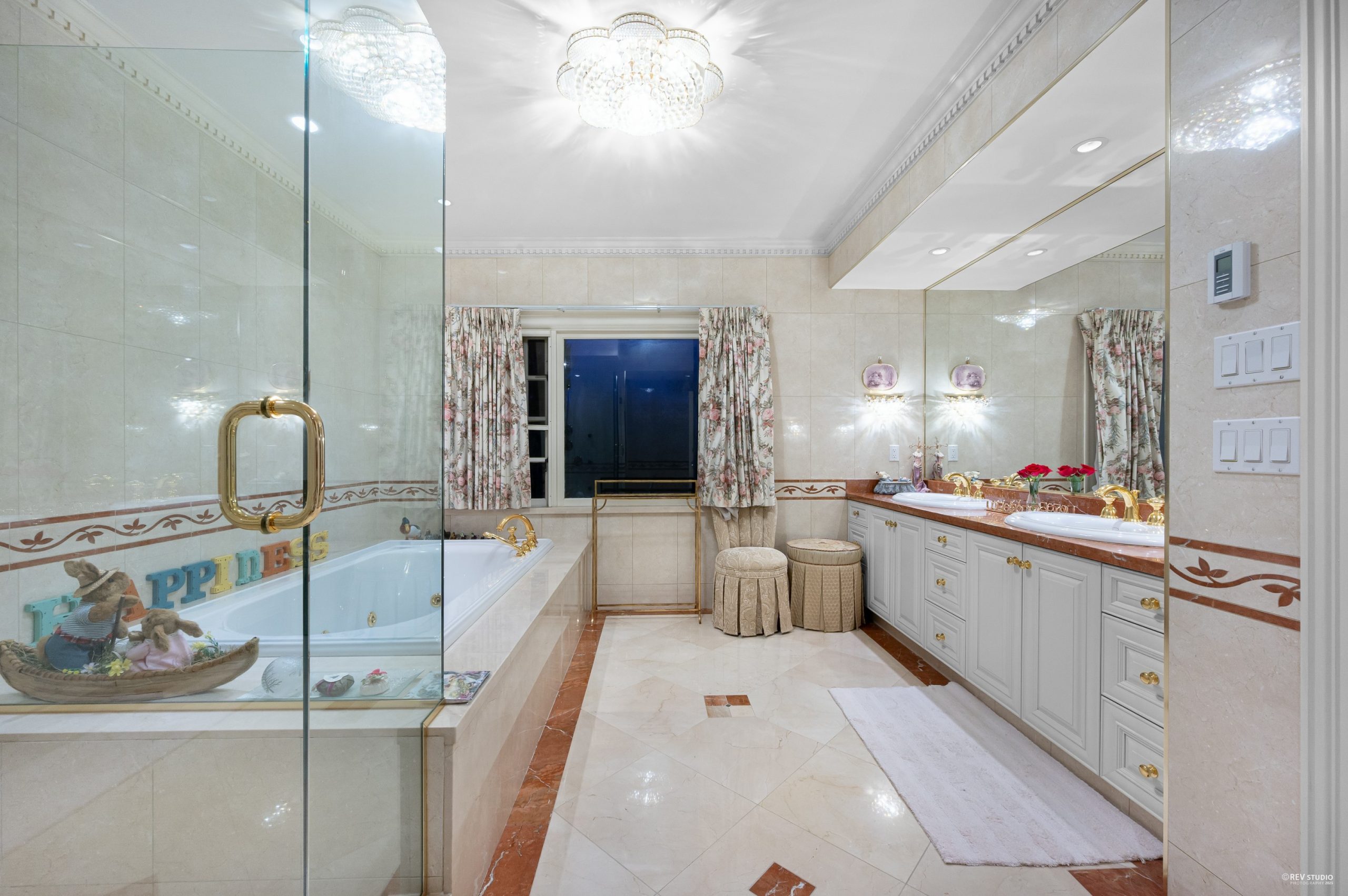 3380 THE CRESCENT, VANCOUVER 12
