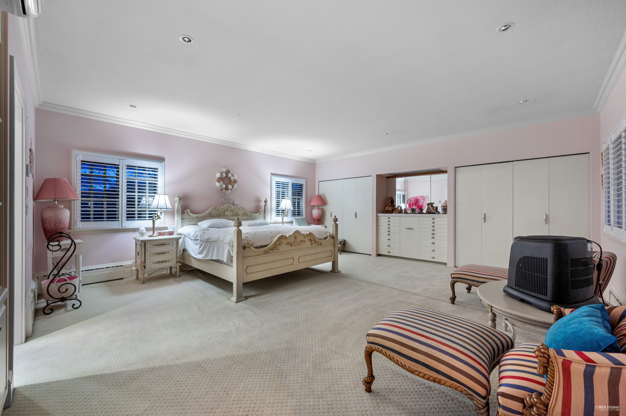 3380 THE CRESCENT, VANCOUVER 14